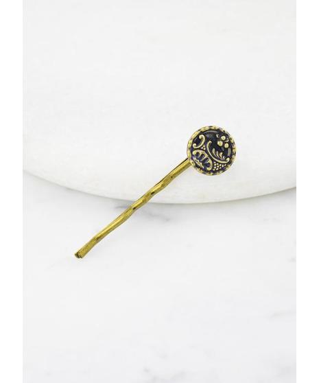 Vintage hairpins with a unique button. 