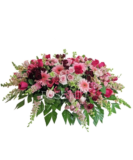 Casket Spray #3006 :: Roberts Floral and Gifts